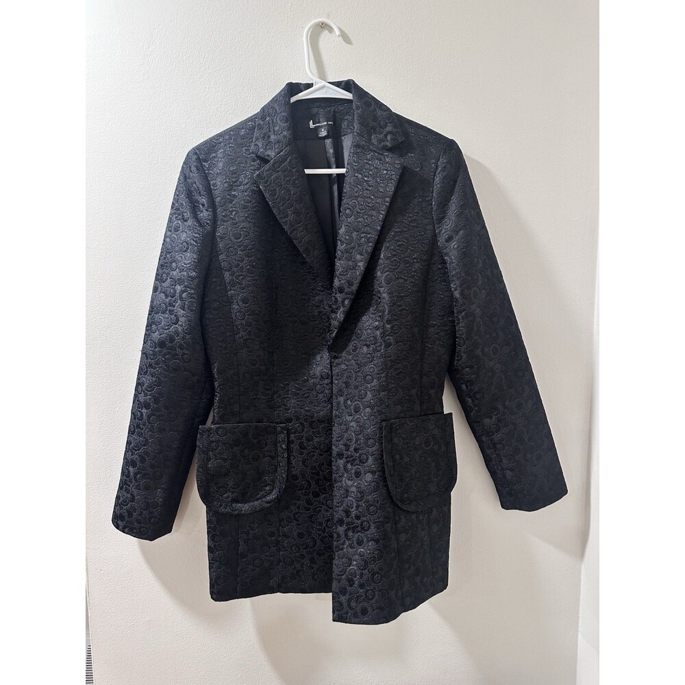Stylish Classy Larry Levine Size 8 Hook Suit Jacket Scalloped Back
